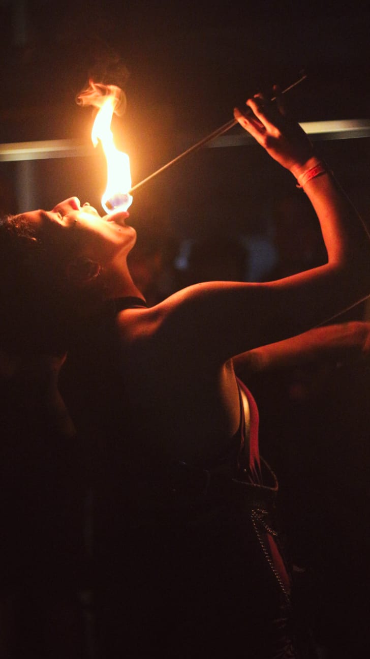 Del-Diablo Professional Fire Eating Torches - Traditional Stage Art Edition (Pair) - Image 11
